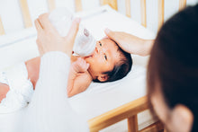 画像をギャラリービューアに読み込む, 大阪 おくるみニューボーンフォトの出張写真撮影|ファミフォト関西